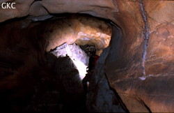 La galerie de la rizière (grotte de Laohuyandadong) (Hongguo, district de Panxian, Guizhou).