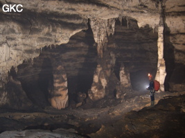 Grotte de Hongzhaozidong  红罩子洞 - Réseau de Shuanghedong 双河洞 - (Suiyang 绥阳,  Zunyi Shi 遵义市, Guizhou 贵州省, Chine)