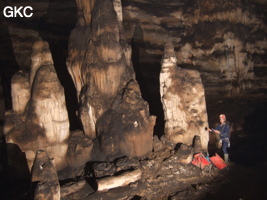 Grotte de Hongzhaozidong  红罩子洞 - Réseau de Shuanghedong 双河洞 - (Suiyang 绥阳,  Zunyi Shi 遵义市, Guizhou 贵州省, Chine)