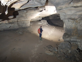 Grotte de Hongzhaozidong  红罩子洞 - Réseau de Shuanghedong 双河洞 - (Suiyang 绥阳,  Zunyi Shi 遵义市, Guizhou 贵州省, Chine)