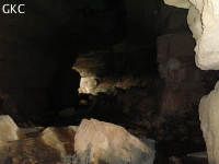 Galerie d'entrée de la Grotte de Dadongpiandong - 大洞偏洞 - (Suiyang 绥阳, Zunyi Shi 遵义市, Guizhou 贵州省, Chine)