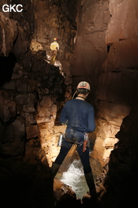 Grotte de Hongzhaozidong  红罩子洞 - Réseau de Shuanghedong 双河洞 - (Suiyang 绥阳,  Zunyi Shi 遵义市, Guizhou 贵州省, Chine)