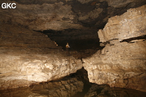 Grotte de Hongzhaozidong  红罩子洞 - Réseau de Shuanghedong 双河洞 - (Suiyang 绥阳,  Zunyi Shi 遵义市, Guizhou 贵州省, Chine)