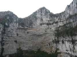 Zhongdongtiankeng