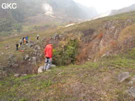  Le puits d'entrée de la grotte de Heidong  黑洞  (Tangbian, Pingtang 平塘, Qiannan 黔南, Guizhou 贵州省, Chine).