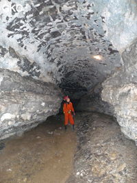 Le plafond bleu (croûtes de gypse et célestite) dans la Grotte de Pixiaodong 皮硝洞 - réseau de Shuanghedong 双河洞 - (Wenquan, Suiyang 绥阳, Zunyi 遵义市, Guizhou 贵州省, Chine 中国)
