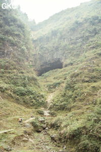 L’entrée de Shanwangdong 山王洞 très accessible est l’une des plus fréquentées du réseau de Shuangdedong. (Suiyang 绥阳, Zunyi 遵义市, Guizhou 贵州省, Chine 中国)