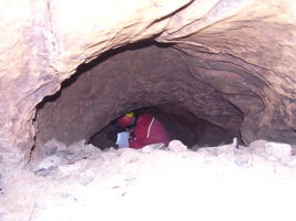 Séance topographie lors du stage de formation technique. Grotte de Dafengdong 大风洞 - réseau de Shuanghedongqun 双河洞 - (Suiyang 绥阳,  Zunyi Shi 遵义市, Guizhou 贵州省)