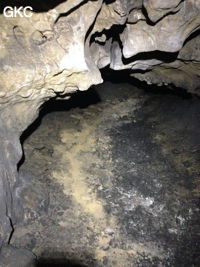 Grotte de Longtanzishuidong 龙潭子水洞 (aval) - réseau de Shuanghedongqun 双河洞 - (Wenquan, Suiyang 绥阳, Zunyi Shi 遵义市, Guizhou 贵州省, Chine 中国)