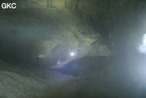 Laoyingyan - 老鹰 (Santang 三塘, Zhijin 织金, Bijie Diqu 毕节地区, Guizhou 贵州省, Chine)