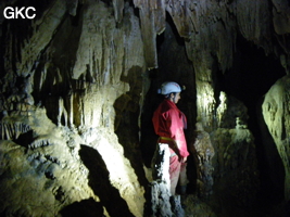 Grotte de Miaodong 苗洞 (Tangbian 塘边, Pingtang 平塘, Qiannan 黔南, Guizhou 贵州省, Chine)