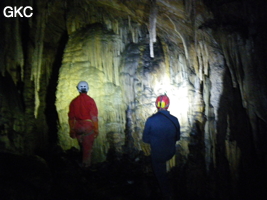 Grotte de Miaodong 苗洞 (Tangbian 塘边, Pingtang 平塘, Qiannan 黔南, Guizhou 贵州省, Chine)