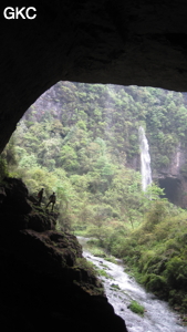 Longtanzishuidong