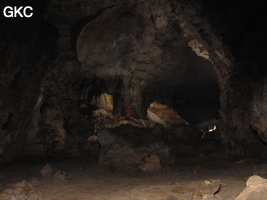 Galerie dans la grotte de Shuidong 水洞 (Qiannan 黔南, Pingtang 平塘, Guizhou 贵州省, Chine).