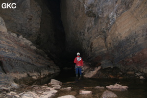 La rivière souterraine de la grotte de Longqiaogedong (Grotte de la pagode de l'arche du dragon) 龙桥阁洞. - réseau de Longnudong 龙女洞 - (Shipin, Zheng'an 正安, Zunyi Shi 遵义市, Guizhou 贵州省, Chine 中国)