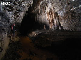 La Rivière Safranée, Grotte de Lingshandong 灵山洞 - réseau de Mawangdong 麻王洞 - (Fuyan, Zheng'an 正安, Zunyi Shi 遵义市, Guizhou 贵州省, Chine 中国)