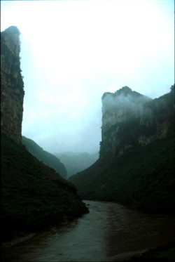 Canyon de la rivière Sanchahe. (Zhijin/Guizhou)
