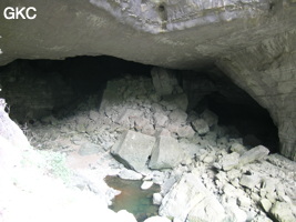 Grotte de Wengdaxiadong 翁达下洞 (Xiantang 羡塘镇, Huishui 惠水, Guizhou 贵州省, Qiannan 黔南, Chine 中国).