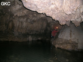 Grotte de Laoyingdong 老鹰洞 (Suiyang 绥阳, Zunyi 遵义市, Guizhou 贵州省, Chine 中国).