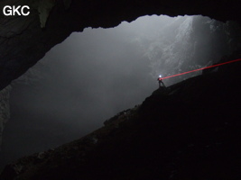 Topographie en bas du puits d'entrée de la grotte de Xiangshuidong 响水洞 (Fuyan 桴焉, Zheng'an 正安, Zunyi Shi 遵义市, Guizhou 贵州省, Chine)