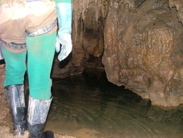 Grotte de Laoyingdong 老鹰洞 (Suiyang 绥阳, Zunyi 遵义市, Guizhou 贵州省, Chine 中国).