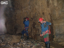 Grotte de Laoyingdong 老鹰洞 (Suiyang 绥阳, Zunyi 遵义市, Guizhou 贵州省, Chine 中国).