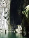 Grotte résurgence de Yanzidong 燕子洞 (Xiantang 羡塘镇, Huishui 惠水, Guizhou 贵州省, Qiannan 黔南, Chine 中国).