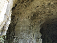 La grotte tunnel fossile de Fuxidong  伏屣洞 (Xiantang 羡塘镇, Huishui 惠水, Guizhou 贵州省, Qiannan 黔南, Chine 中国).