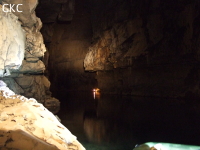 Grotte de Wengdaxiadong 翁达下洞 (Xiantang 羡塘镇, Huishui 惠水, Guizhou 贵州省, Qiannan 黔南, Chine 中国).