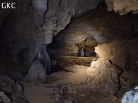 Grotte de Wengdaxiadong 翁达下洞 (Xiantang 羡塘镇, Huishui 惠水, Guizhou 贵州省, Qiannan 黔南, Chine 中国).