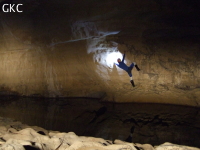 Grotte de Wengdaxiadong 翁达下洞 (Xiantang 羡塘镇, Huishui 惠水, Guizhou 贵州省, Qiannan 黔南, Chine 中国).