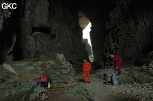 Grotte tunnel de Fuxidong  伏屣洞 (Xiantang 羡塘镇, Huishui 惠水, Guizhou 贵州省, Qiannan 黔南, Chine 中国).