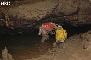 Grotte de Laoyingdong 老鹰洞 (Suiyang 绥阳, Zunyi 遵义市, Guizhou 贵州省, Chine 中国).