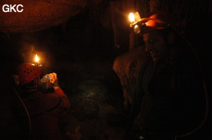 Grotte de Laoyingdong 老鹰洞 (Suiyang 绥阳, Zunyi 遵义市, Guizhou 贵州省, Chine 中国).