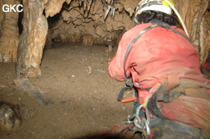 Grotte de Laoyingdong 老鹰洞 (Suiyang 绥阳, Zunyi 遵义市, Guizhou 贵州省, Chine 中国).