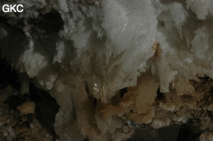 Grotte de Pixiaodong 皮硝洞 - réseau de Shuanghedong 双河洞 - (Wenquan, Suiyang 绥阳, Zunyi 遵义市, Guizhou 贵州省, Chine 中国).