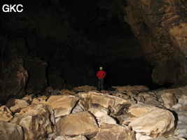 Grotte de Wengdaxiadong 翁达下洞 (Xiantang 羡塘镇, Huishui 惠水, Guizhou 贵州省, Qiannan 黔南, Chine 中国).