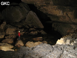 Grotte de Wengdaxiadong 翁达下洞 (Xiantang 羡塘镇, Huishui 惠水, Guizhou 贵州省, Qiannan 黔南, Chine 中国).