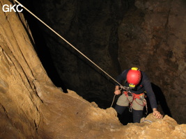 Grotte de Caigangdong 菜缸洞 (Fuyan 桴焉, Zheng'an 正安, Zunyi Shi 遵义市, Guizhou 贵州省,  Chine 中国).