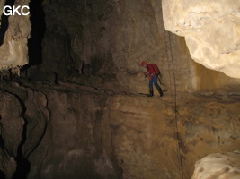 Grotte de Caigangdong 菜缸洞 (Fuyan 桴焉, Zheng'an 正安, Zunyi Shi 遵义市, Guizhou 贵州省,  Chine 中国).