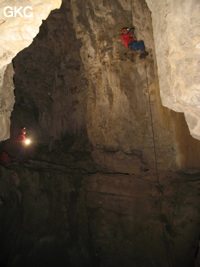 Grotte de Caigangdong 菜缸洞 (Fuyan 桴焉, Zheng'an 正安, Zunyi Shi 遵义市, Guizhou 贵州省,  Chine 中国).