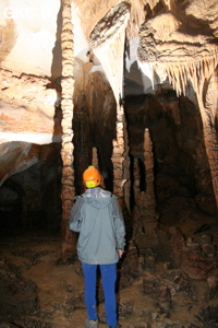 Grotte résurgence de Yanzidong 燕子洞 (Xiantang 羡塘镇, Huishui 惠水, Guizhou 贵州省, Qiannan 黔南, Chine 中国).