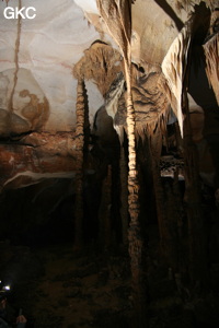 Grotte résurgence de Yanzidong 燕子洞 (Xiantang 羡塘镇, Huishui 惠水, Guizhou 贵州省, Qiannan 黔南, Chine 中国).